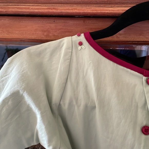 Well Dressed Wolf dress - Picture 4 of 7